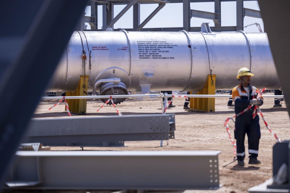 Ерөнхий сайд Газрын тосны үйлдвэрийн бүтээн байгуулалтыг тасралтгүй үргэлжлүүлж, түүхий эдийн хангамжийг баталгаажуулах үүрэг өгөв