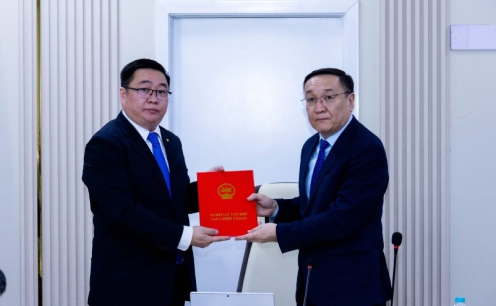 Засгийн газрын Хяналт хэрэгжүүлэх газрын даргаар П.Батбаатарыг томиллоо