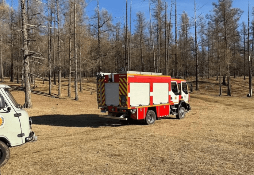 Богдхан уул, Манзуширын хийд орчимд гарсан хоёр түймрийг унтраалаа