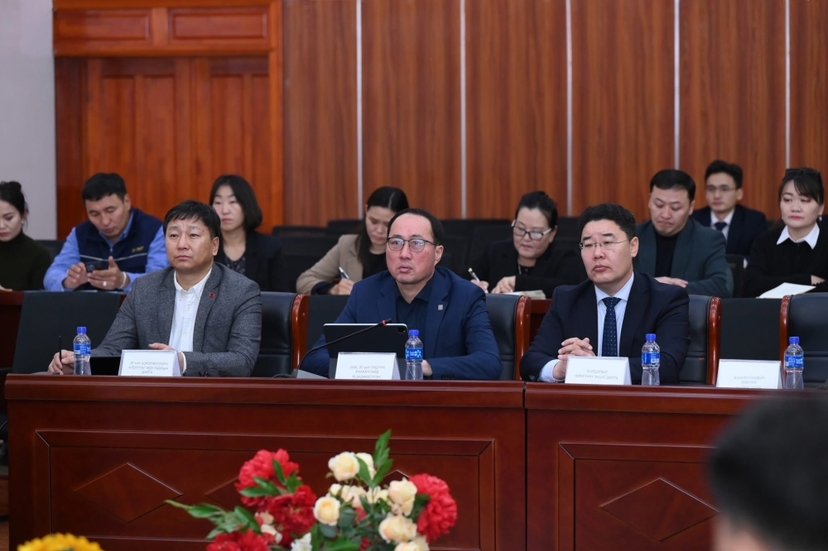 М.Бадамсүрэн: Бүс, орон нутгийн онцлогт тохирсон үржлийн цөм сүрэг бий болгох нь чухал байгааг онцоллоо