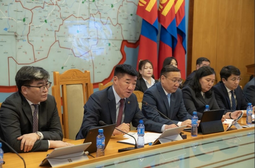 Төрийн албанд гүйцэтгэлийн удирдлагын нэгдсэн цахим системийг нэвтрүүлж эхэллээ