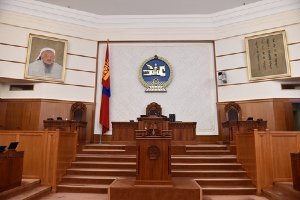 Г.Тэмүүлэн, Б.Найдалаа, О.Номинчимэг нарыг Байнгын хорооны даргаар сонголоо