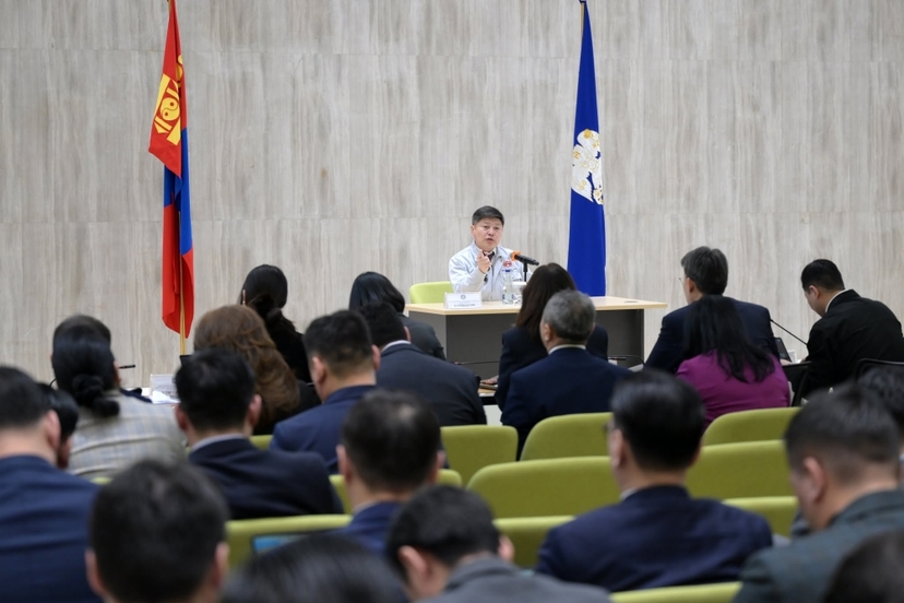 2018 оноос хойш барилгын ажил нь удаашралтай байгаа 10 сургууль, цэцэрлэгийг 2026-2027 онд ашиглалтад оруулахыг үүрэг болголоо