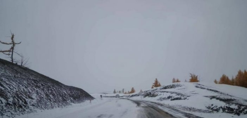 Маргаашаас ихэнх нутгаар цас орж, хүчтэй шуурга шуурна