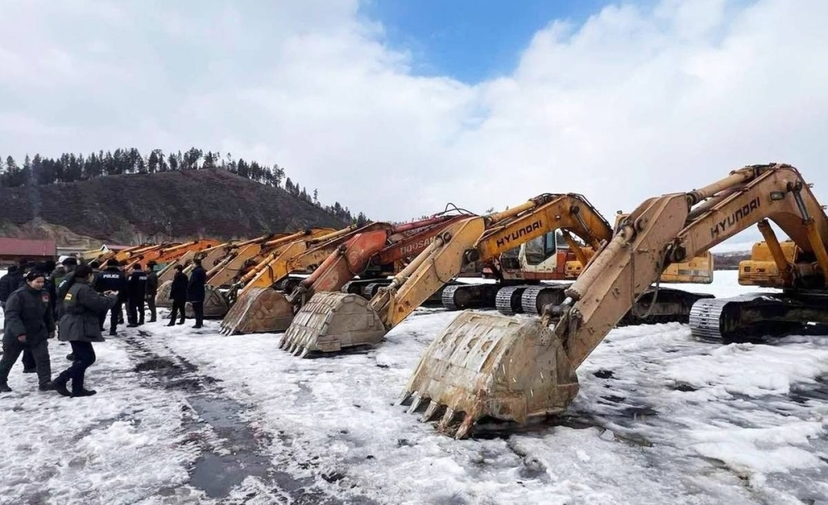 ТЦА: Хууль бусаар ашигт малтмал олборлохоор завдсан ААН-үүдийг илрүүллээ
