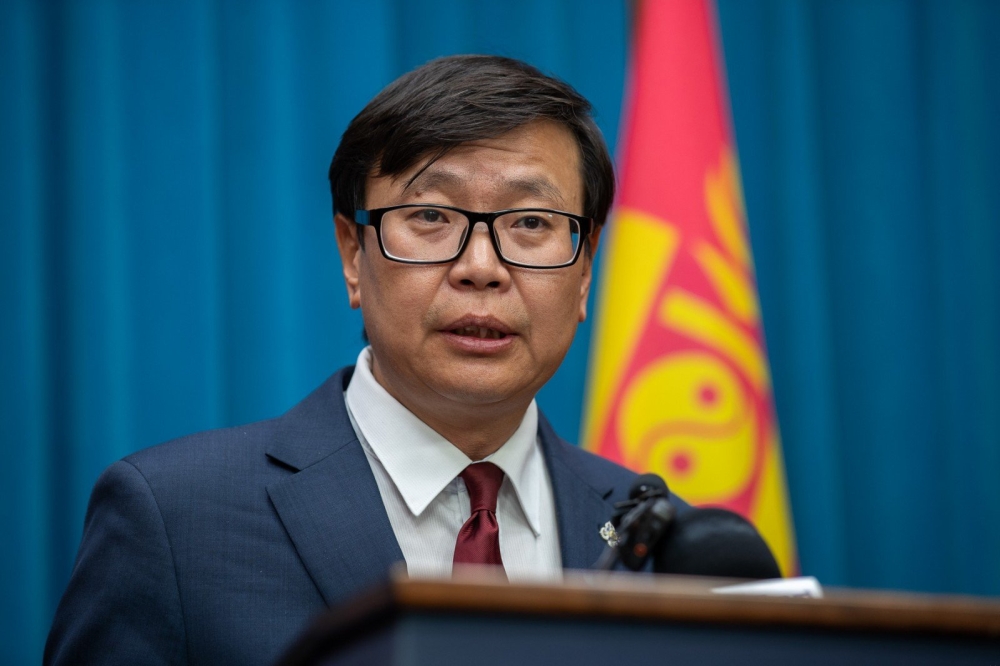 П.Наранбаяр: МАРГААШ гэхэд багш нар ажил хаялтаа зогсоох хэрэгтэй