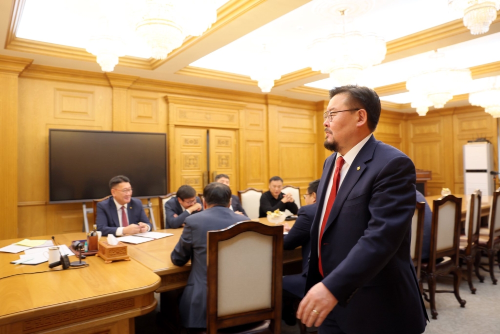 Монгол улсын ерөнхий сайд Г.Занданшатар: Тэмцэл үргэлжилж байна