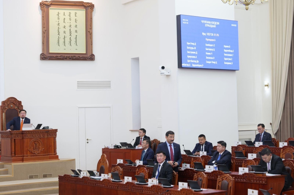 Ерөнхий сайд Г.Занданшатар: Засгийн газар баялгийн хулгай, нүүрсний хулгайтай тууштай, хатуу тэмцэнэ