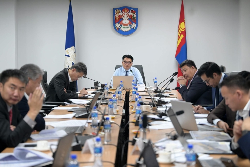 Бүх төрлийн тамхи, тамхин бүтээгдэхүүн, тэдгээрийн дагалдах хэрэгсэл, бүх төрлийн согтууруулах ундааны татварыг бууруулахгүй
