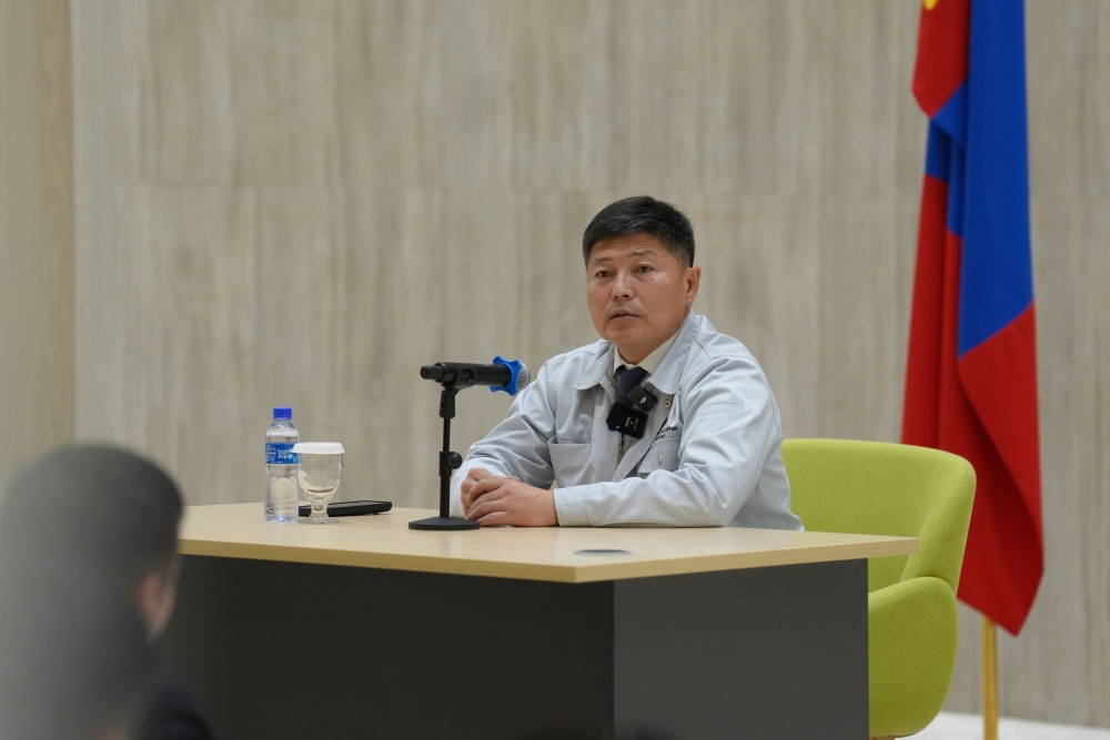 Х.Нямбаатар: Хот, нийтийн аж ахуйн салбарын ажилчдын цалинг инфляцтай уялдуулж, жил бүр нэмнэ