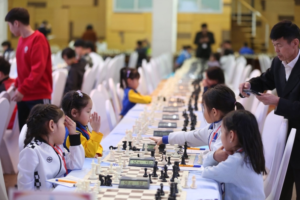 Шатрын өсвөрийн УАШТ үргэлжилж байна